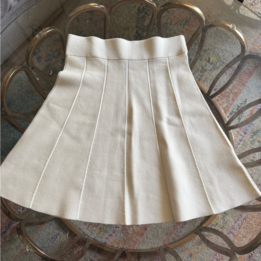 Elegant Cream Ann Taylor Knit Women's Skirt
